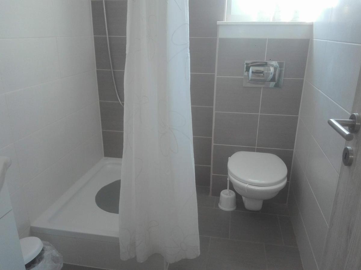 Apartman Bunaric Vir Exteriér fotografie